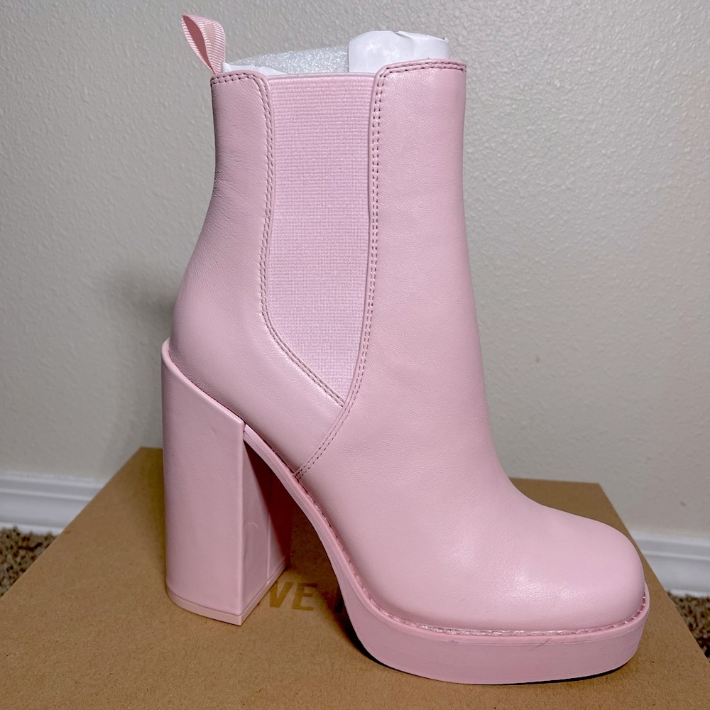 Steve Madden pink leather boots size 7